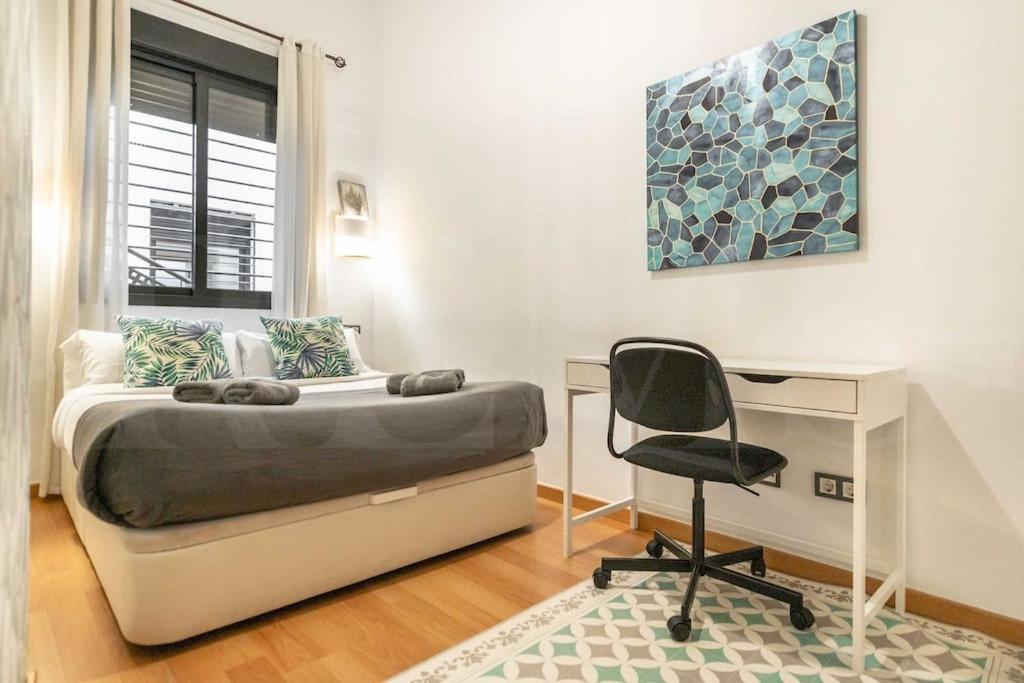 Relaxing Apartment With Parking In The Center By Rems Málaga Esterno foto