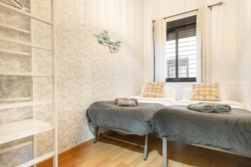 Relaxing Apartment With Parking In The Center By Rems Málaga Esterno foto